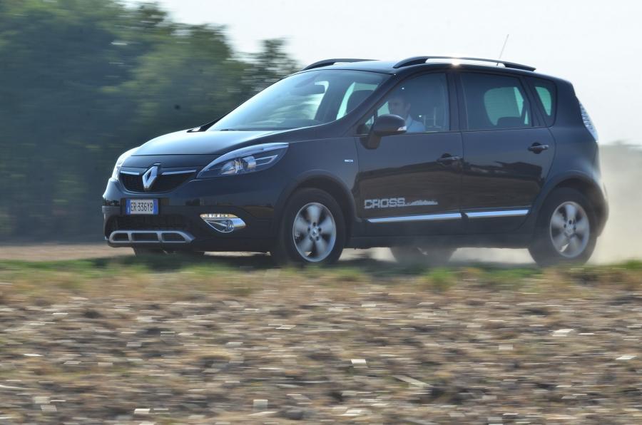  Renault Scenic XMod Cross 2013 года  (IT) (фото 15 из 28)